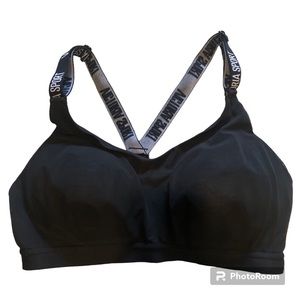 Victoria Sports Bra 36C/C80
